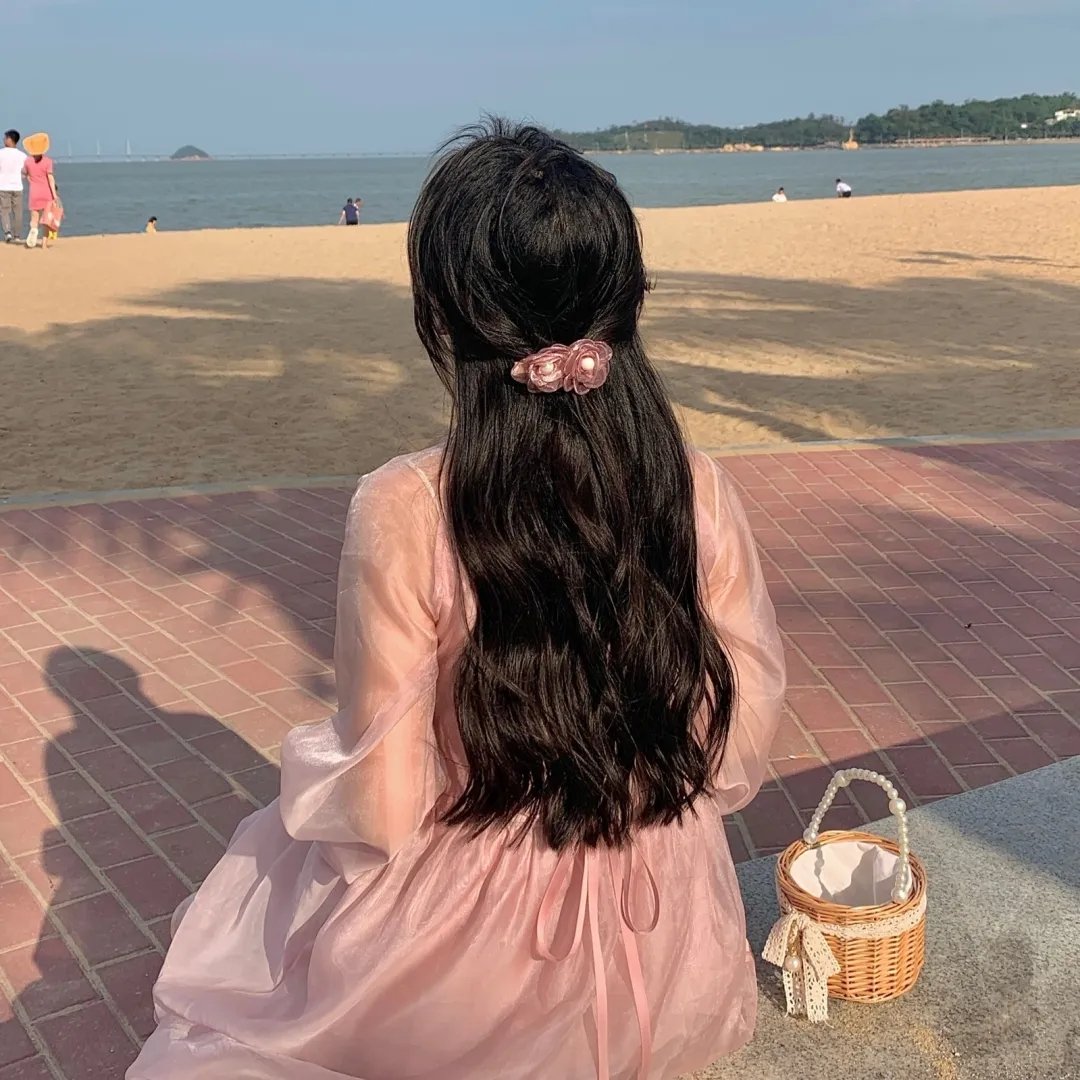 甜蜜艾玛，亲爱柏贝